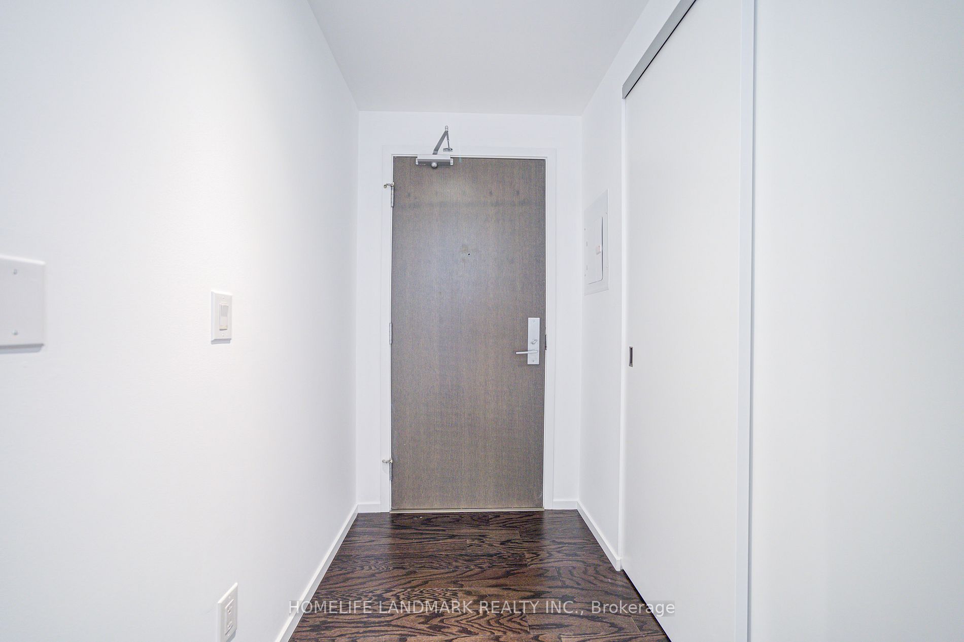 101 Charles St E 3701 · 房屋照片 3