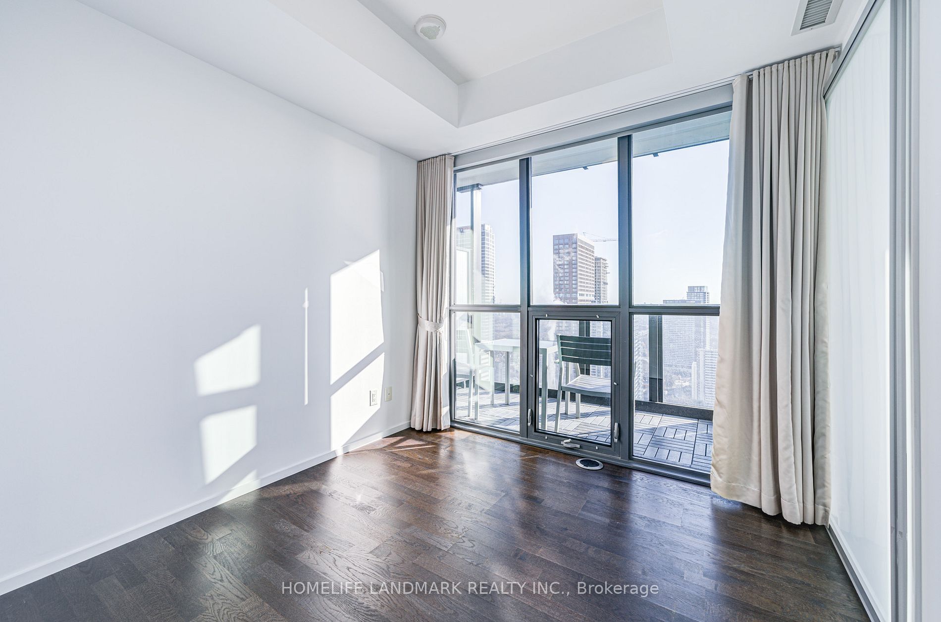 101 Charles St E 3701 · 房屋照片 11