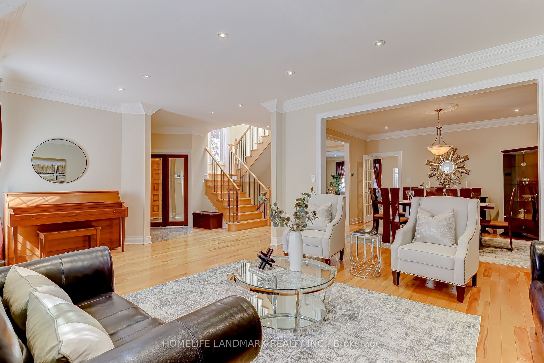 217 Wilfred Ave · Photo 3