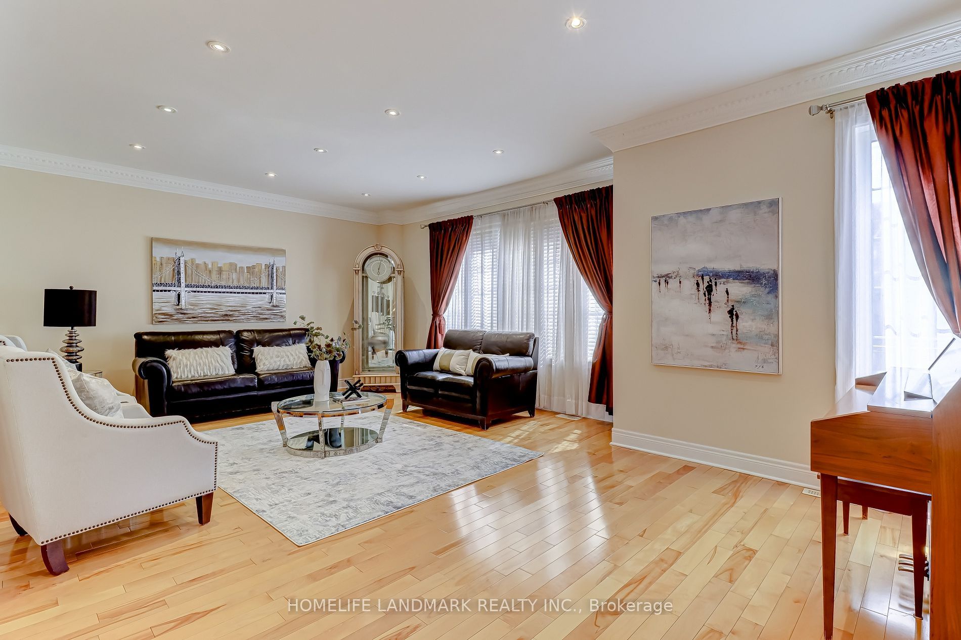217 Wilfred Ave · Photo 5