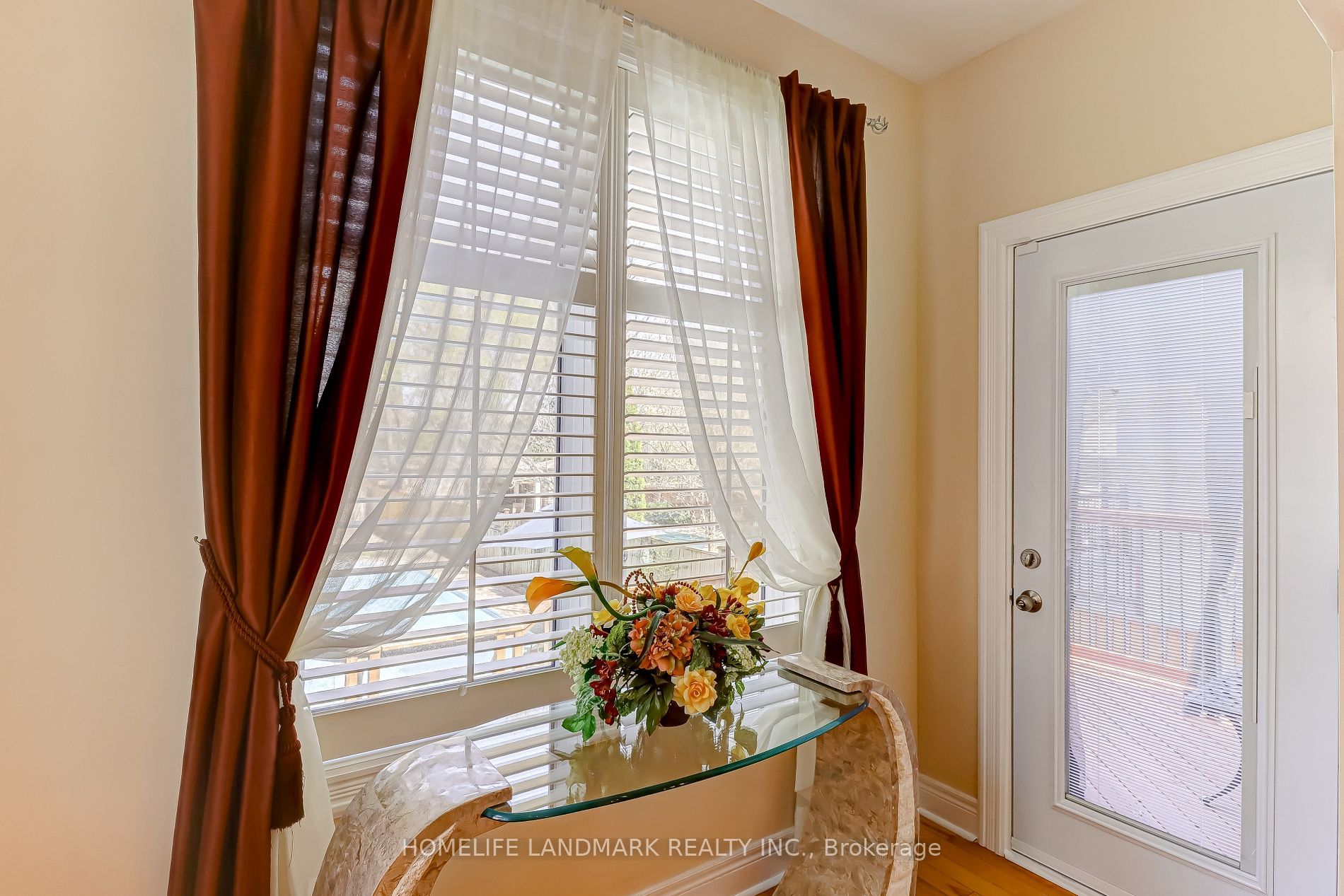 217 Wilfred Ave · Photo 10