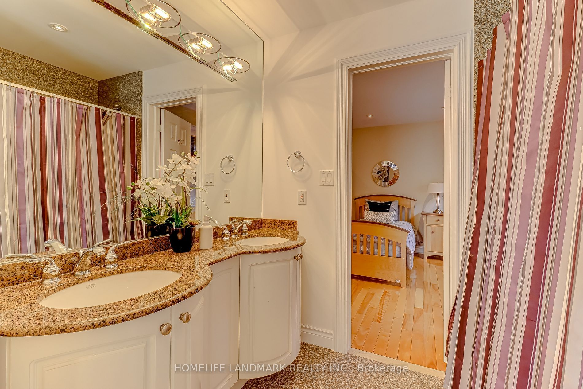 217 Wilfred Ave · Photo 19