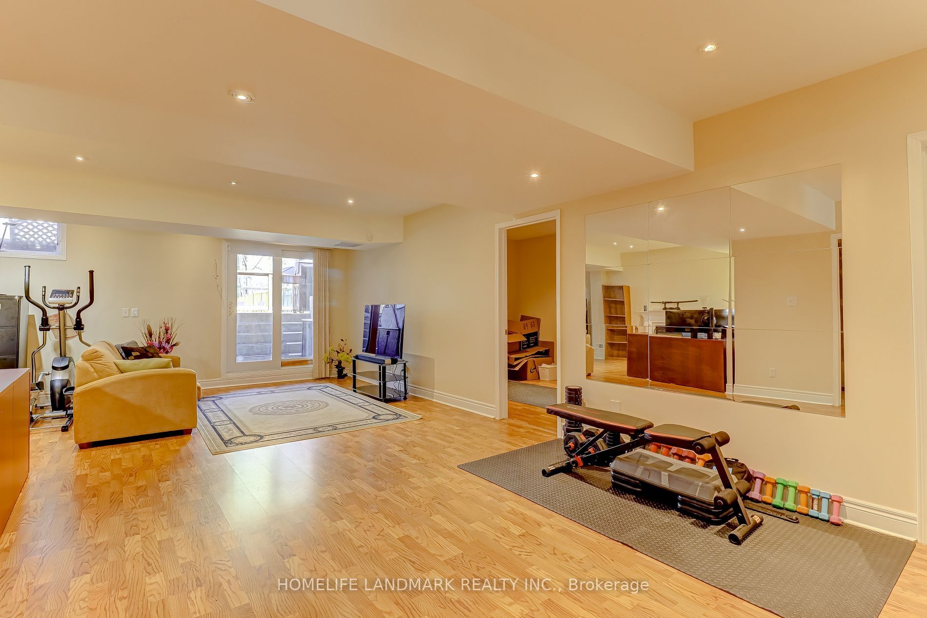 217 Wilfred Ave · Photo 31