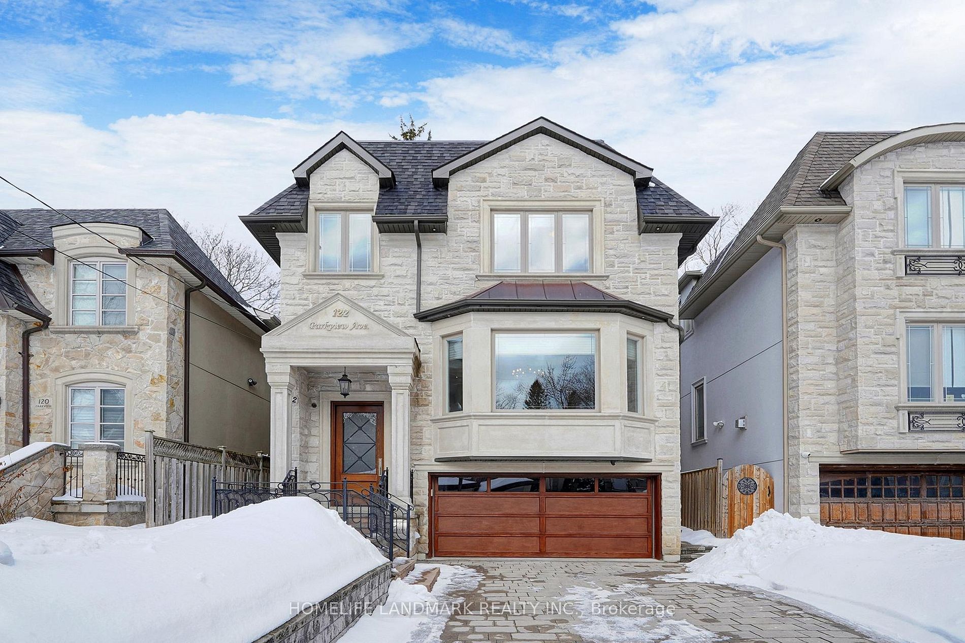 122 Parkview Ave · Photo 1