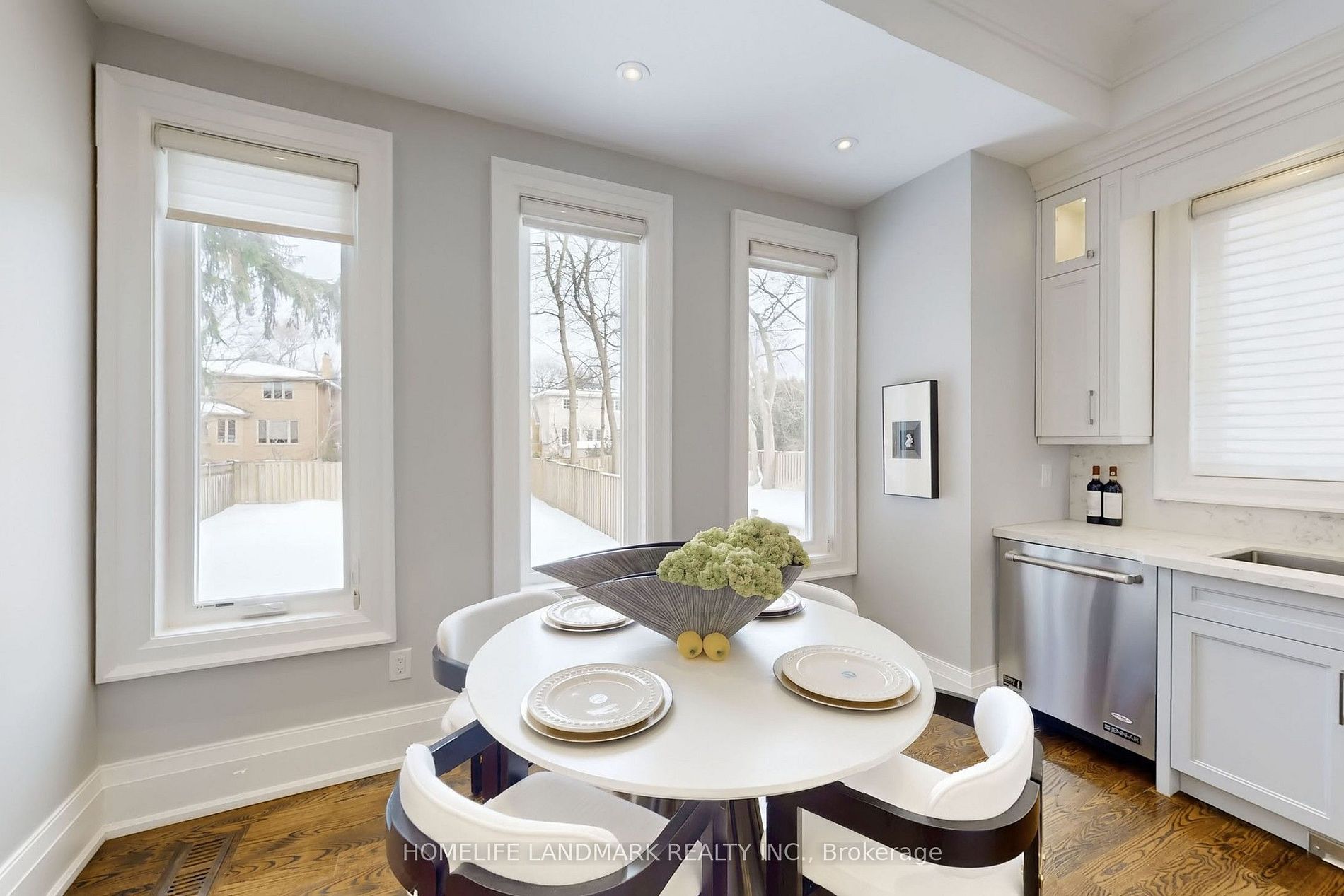 122 Parkview Ave · Photo 17