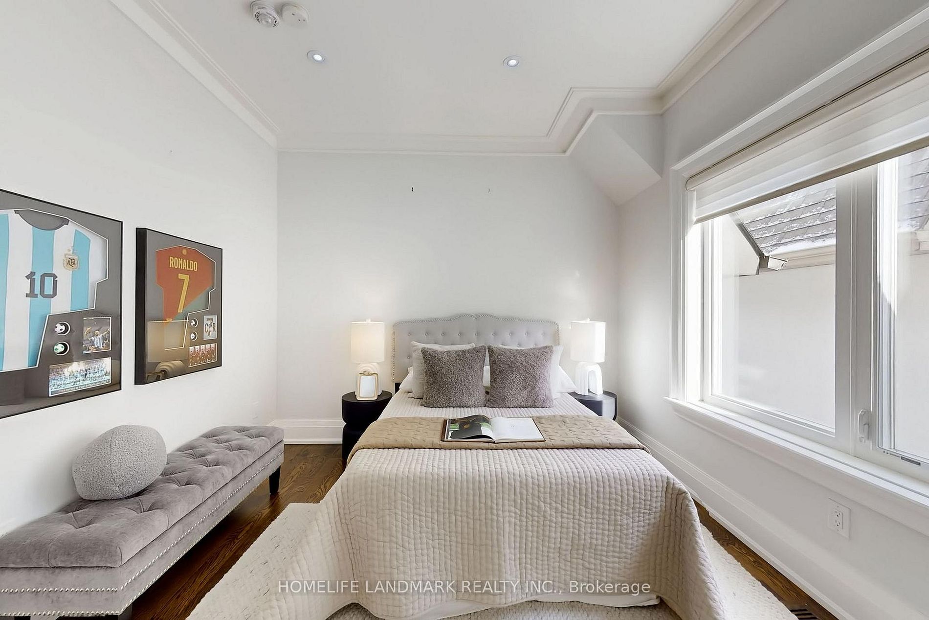 122 Parkview Ave · Photo 37
