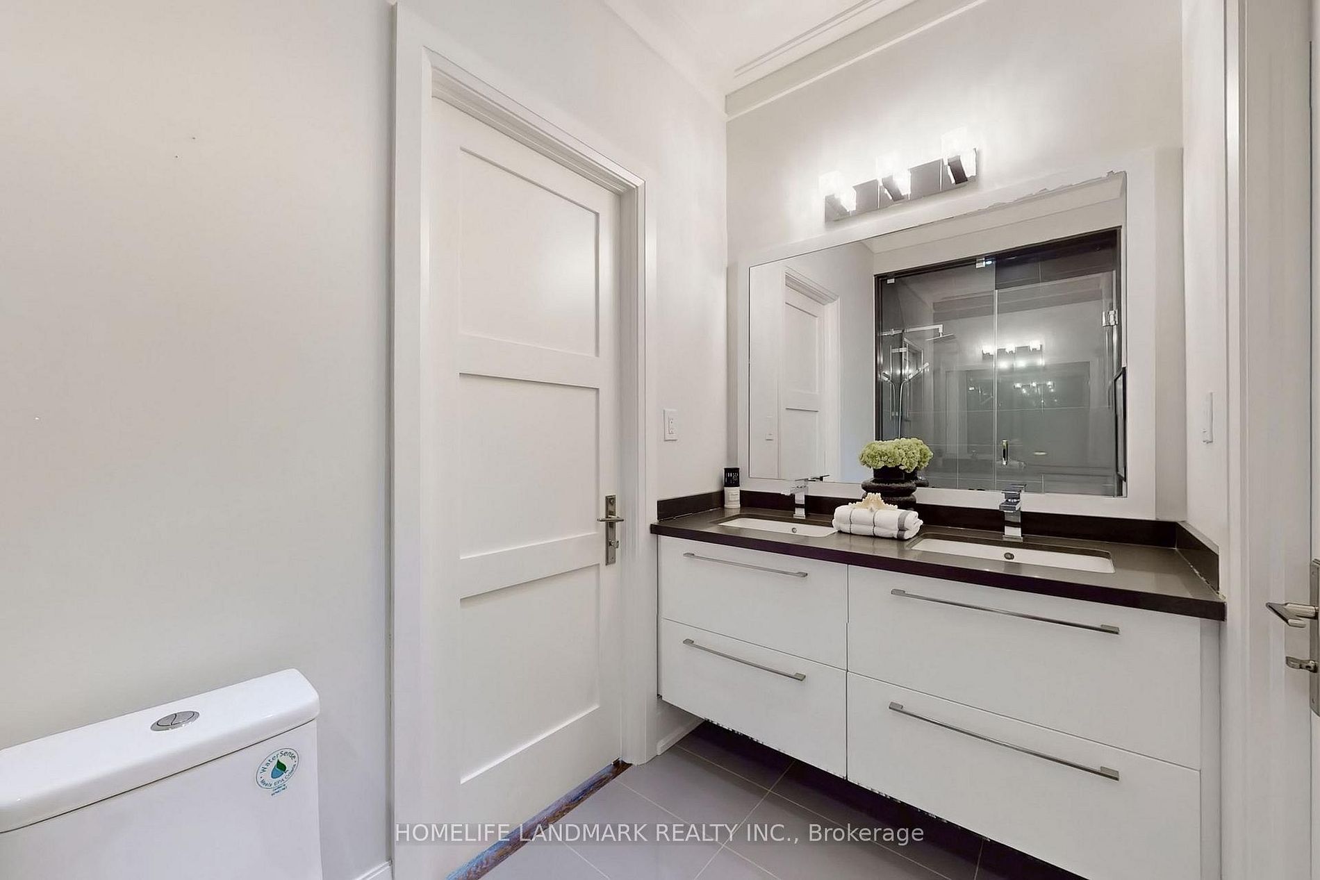 122 Parkview Ave · Photo 38