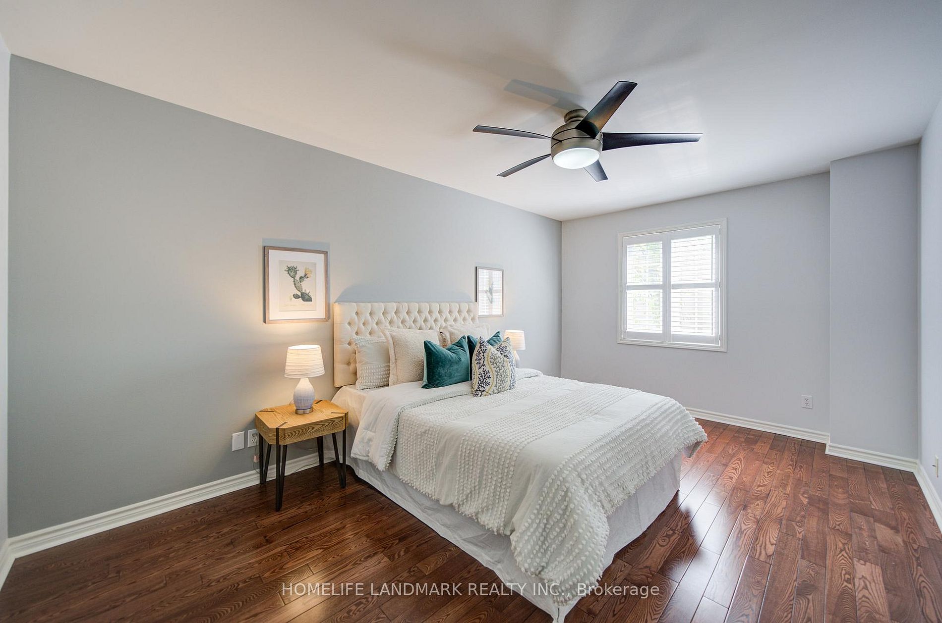 31 Avondale Ave 405 · Photo 15