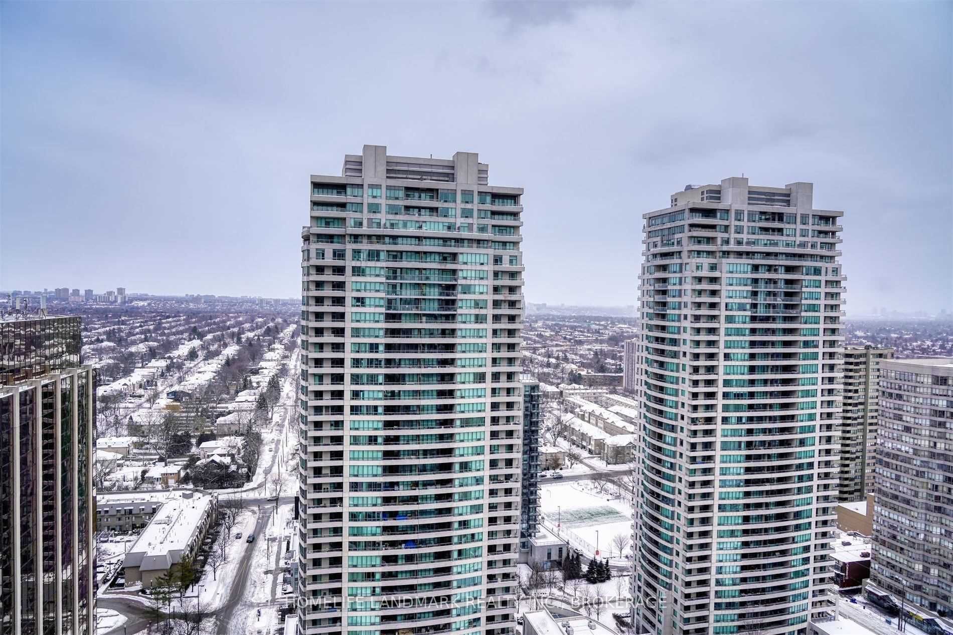 4968 Yonge St 3308 · Photo 1