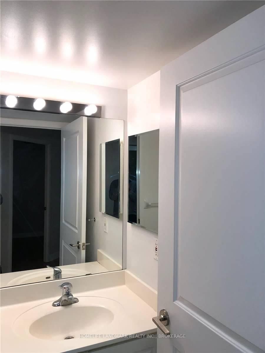 4968 Yonge St 3308 · Photo 12
