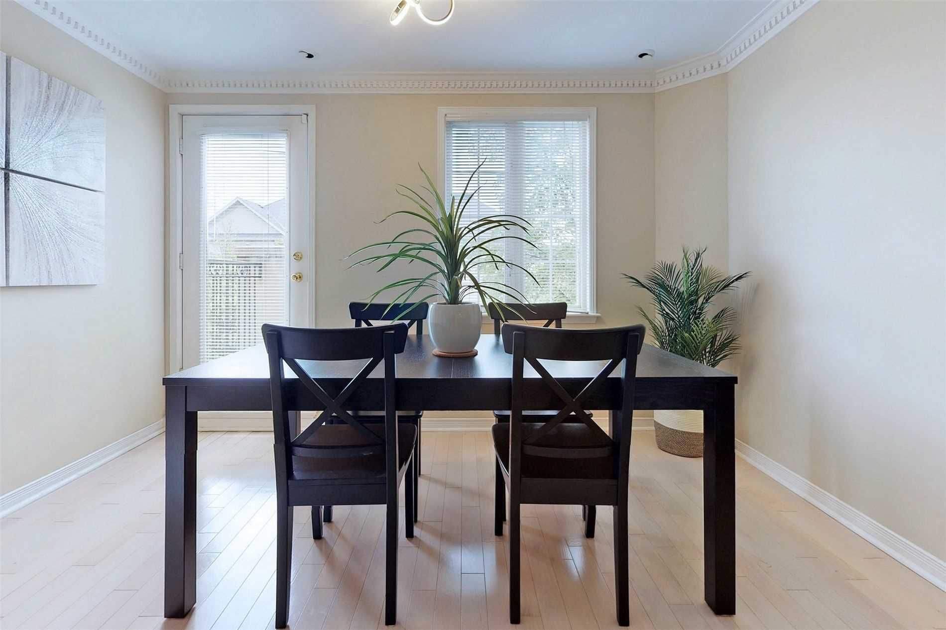 108 Finch St W 10A · 房屋照片 5
