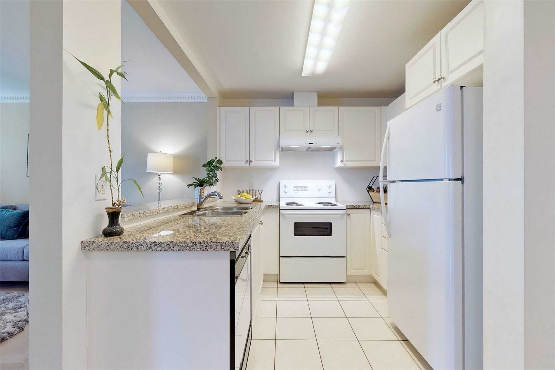 108 Finch St W 10A · 房屋照片 6