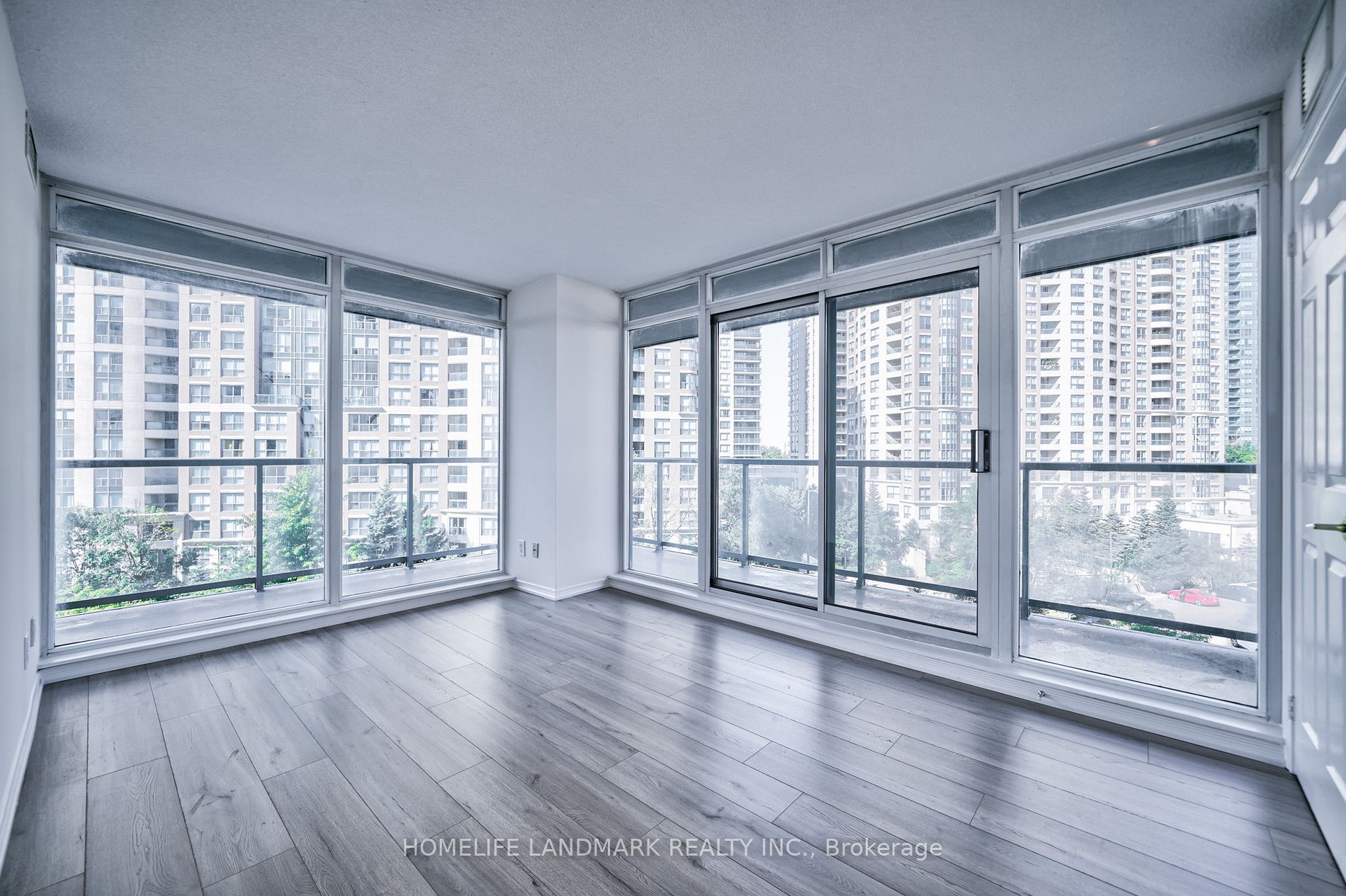 5508 Yonge St 505 · Photo 12