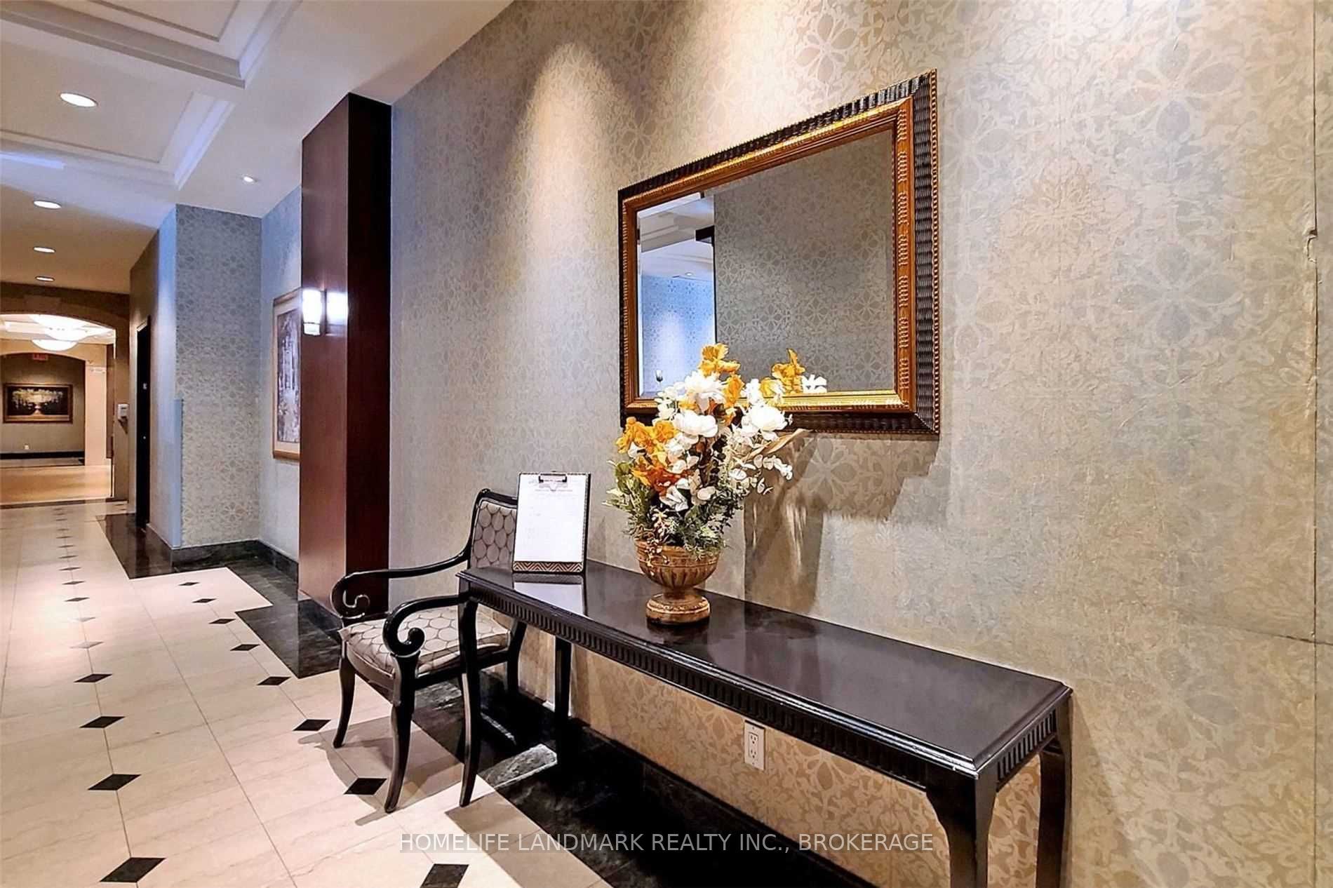1883 Mcnicoll Ave 205 · Photo 3