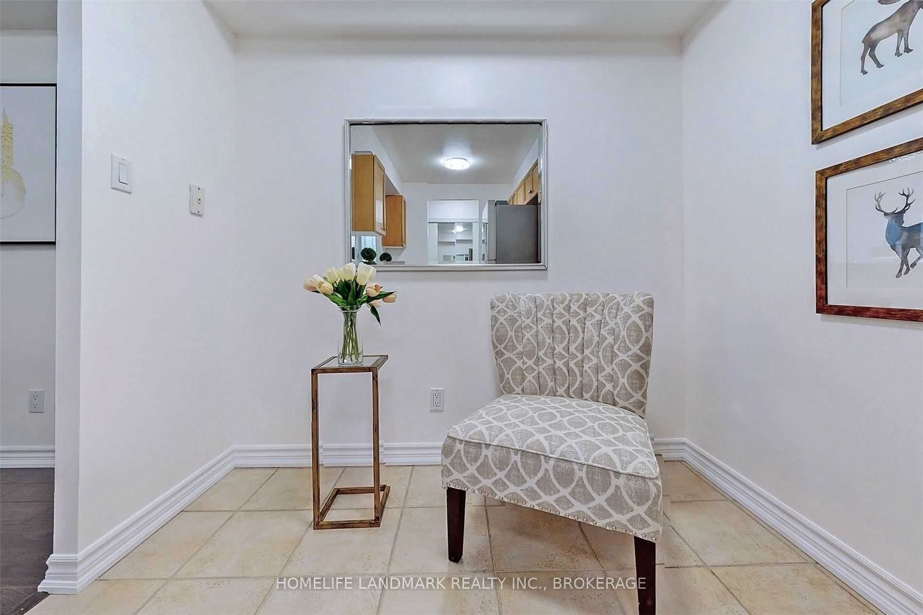 1883 Mcnicoll Ave 205 · Photo 12