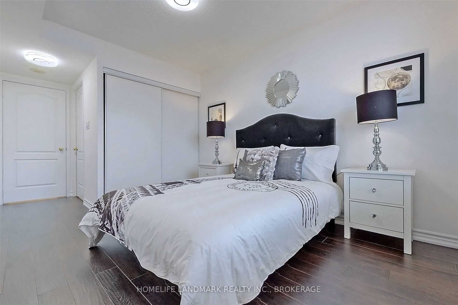 1883 Mcnicoll Ave 205 · Photo 13