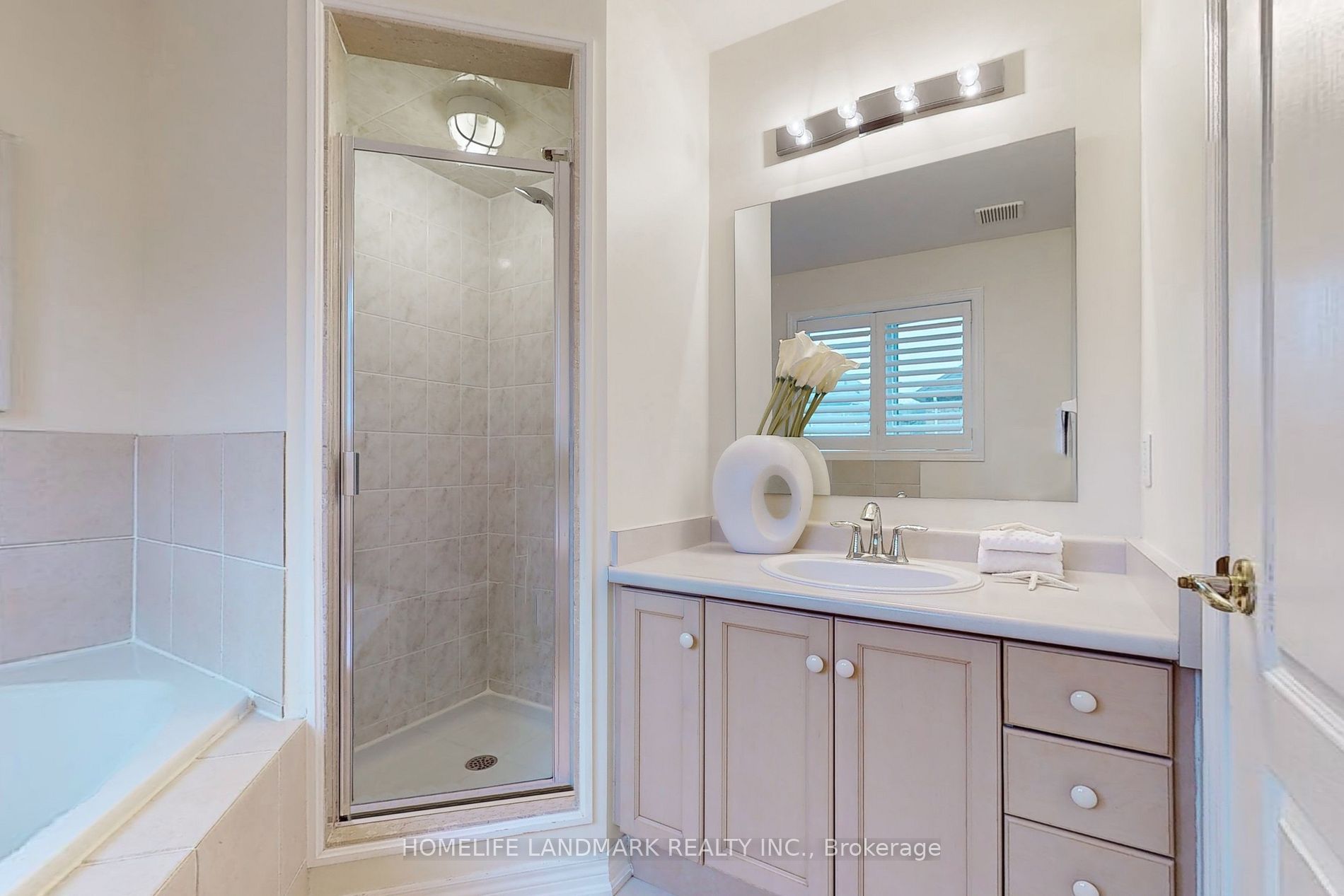 27 Navarre St · Photo 11
