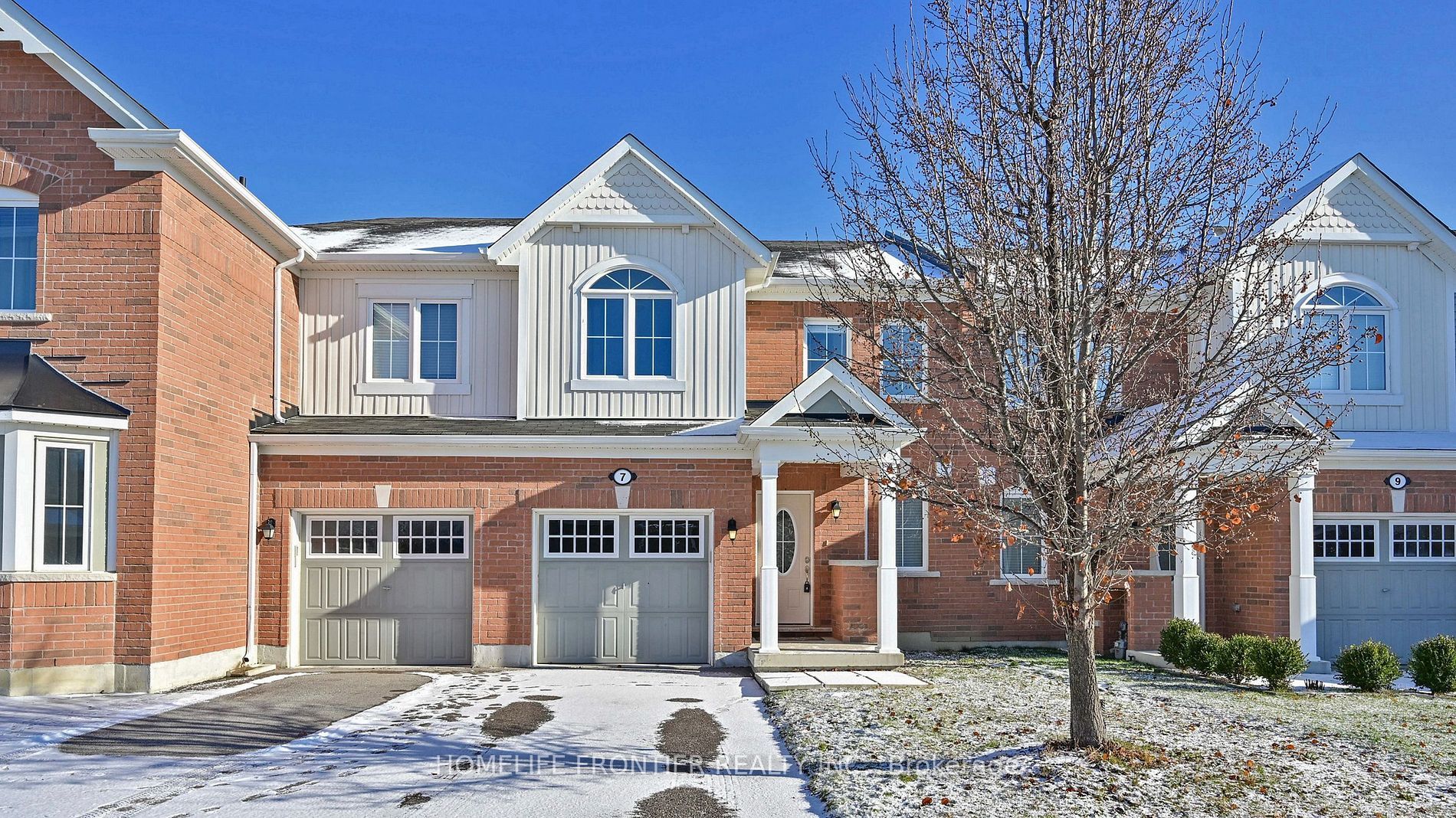 7 Hutt Cres · Photo 1