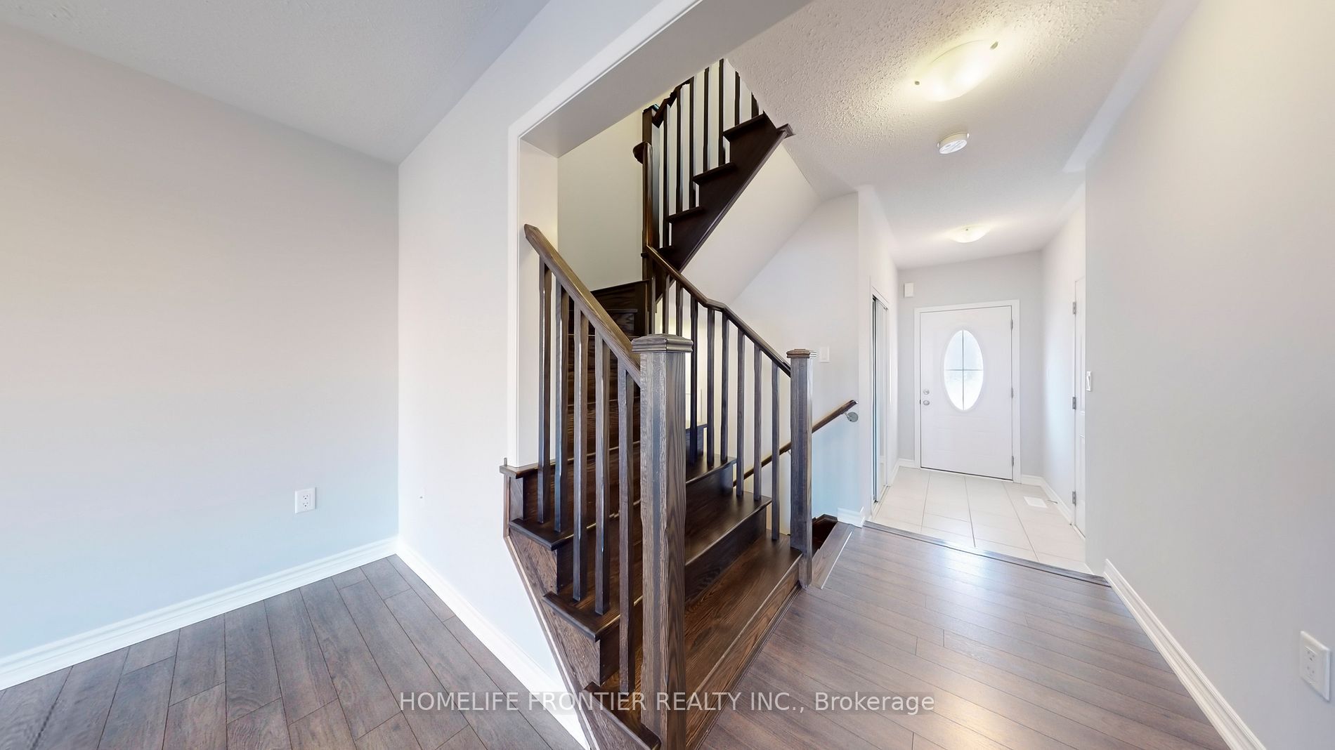 7 Hutt Cres · Photo 5