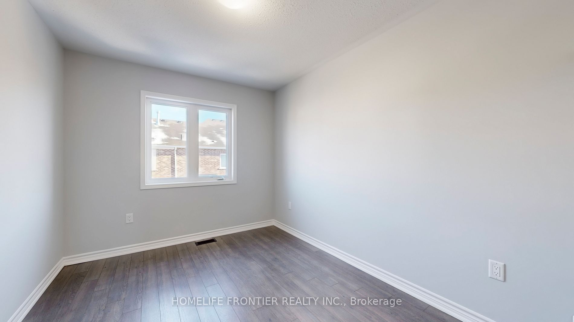 7 Hutt Cres · Photo 9