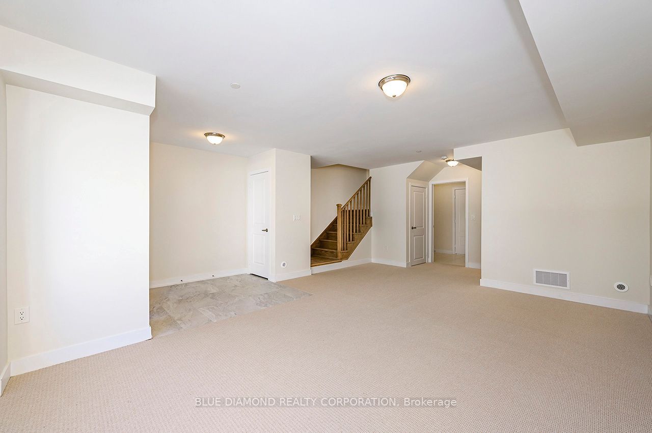20 Ingersoll Lane · Photo 3