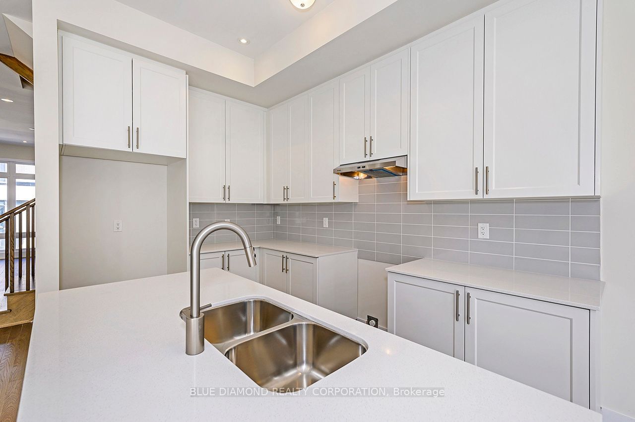 20 Ingersoll Lane · Photo 9