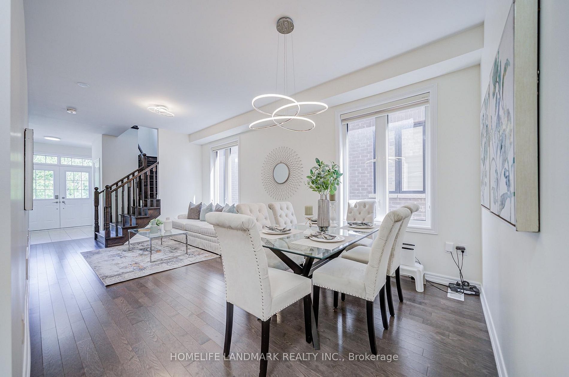 77 McCague Ave · Photo 5