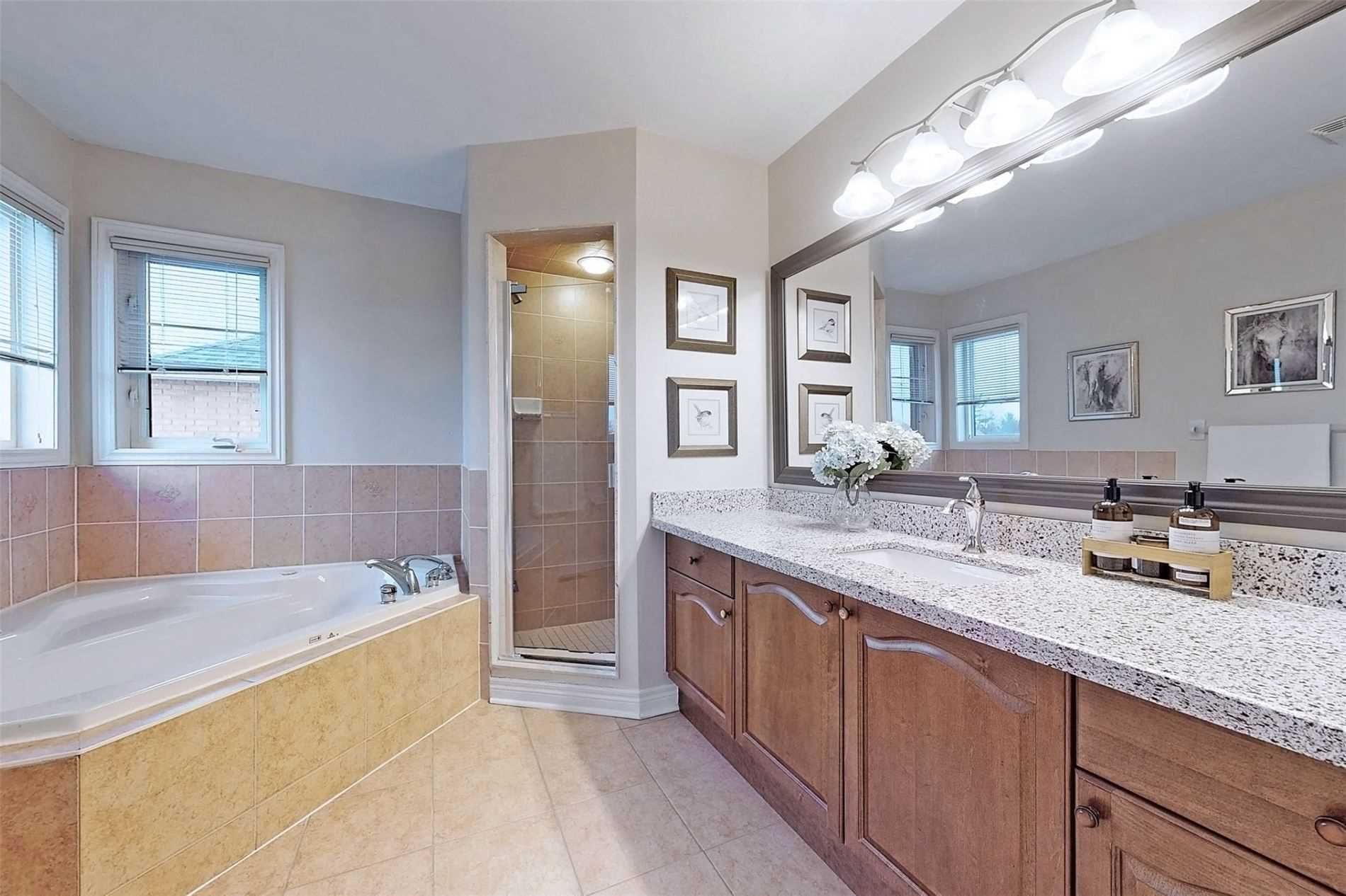 9 Wolf Trail Cres · Photo 9