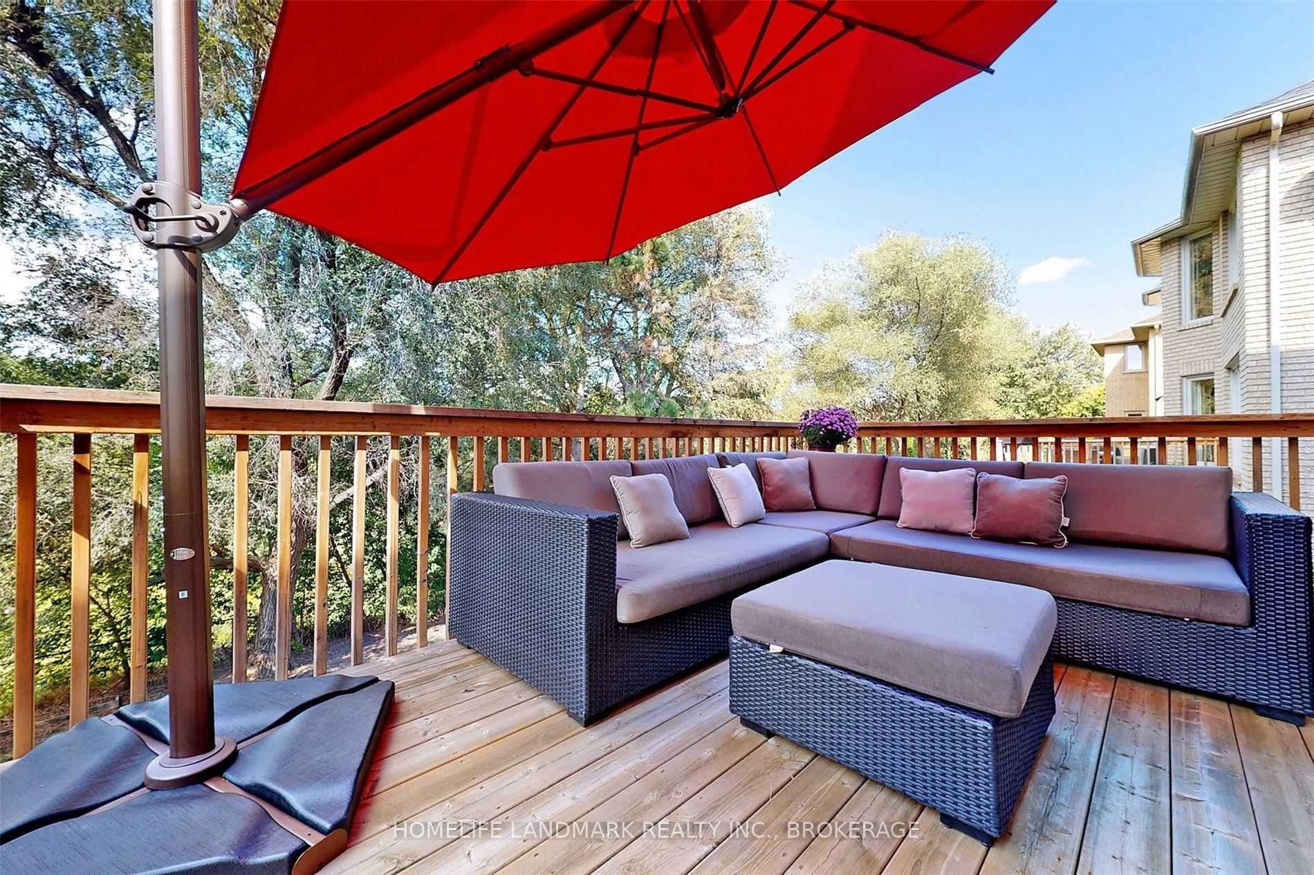 136 Bradgate Dr · Photo 32