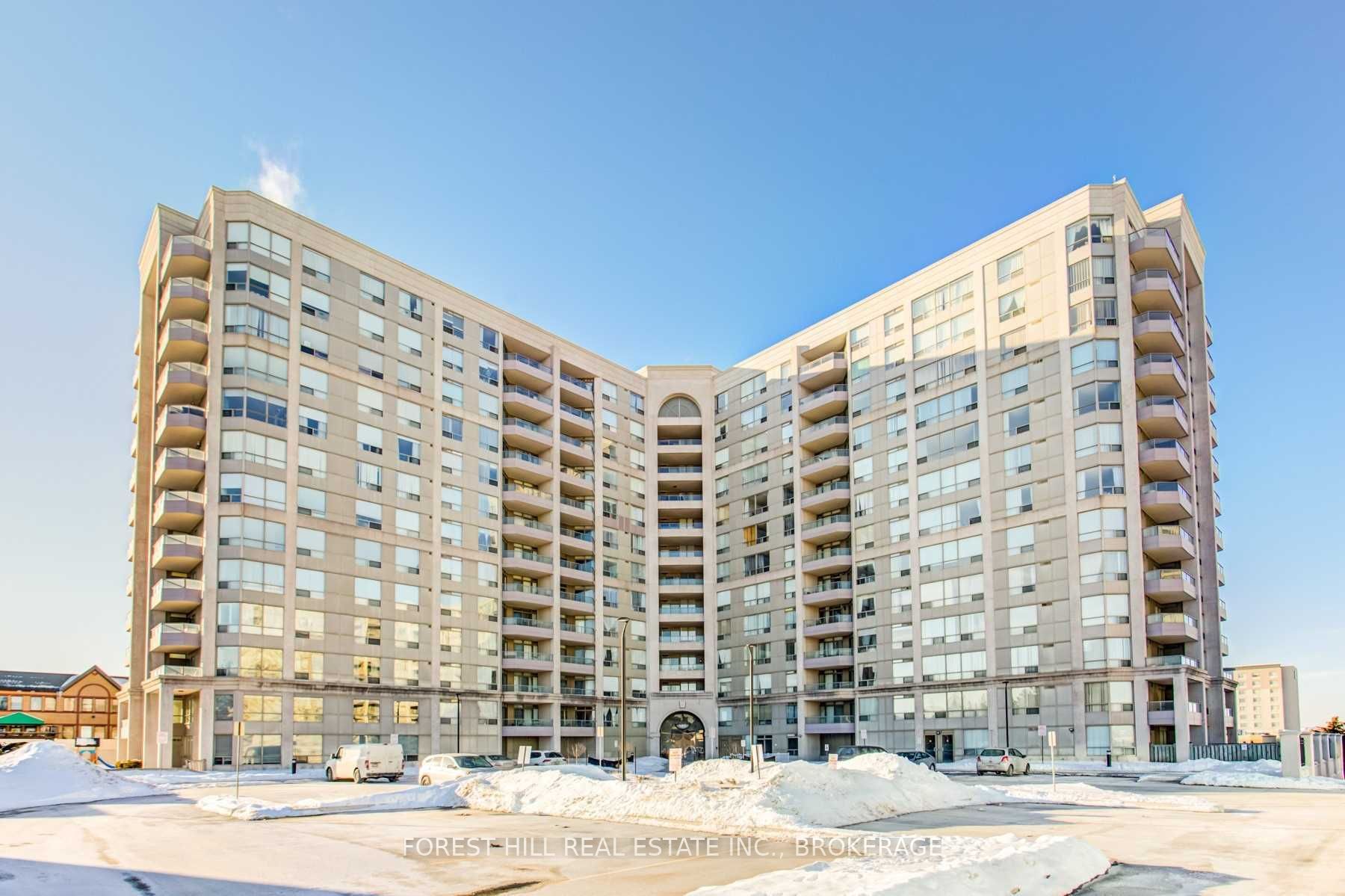 9015 Leslie St 1019 · Photo 1