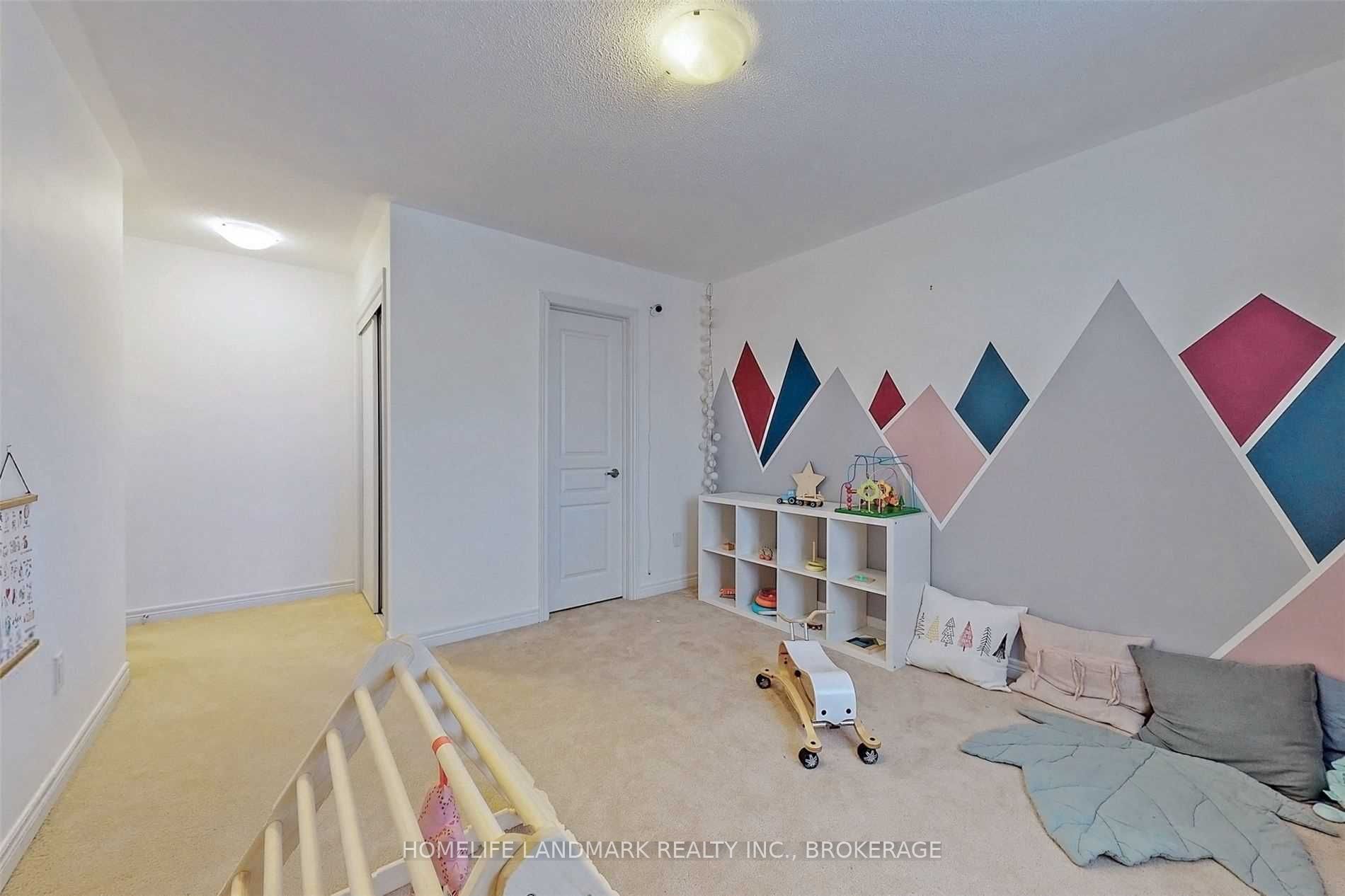 6 Weekes Ave · Photo 23
