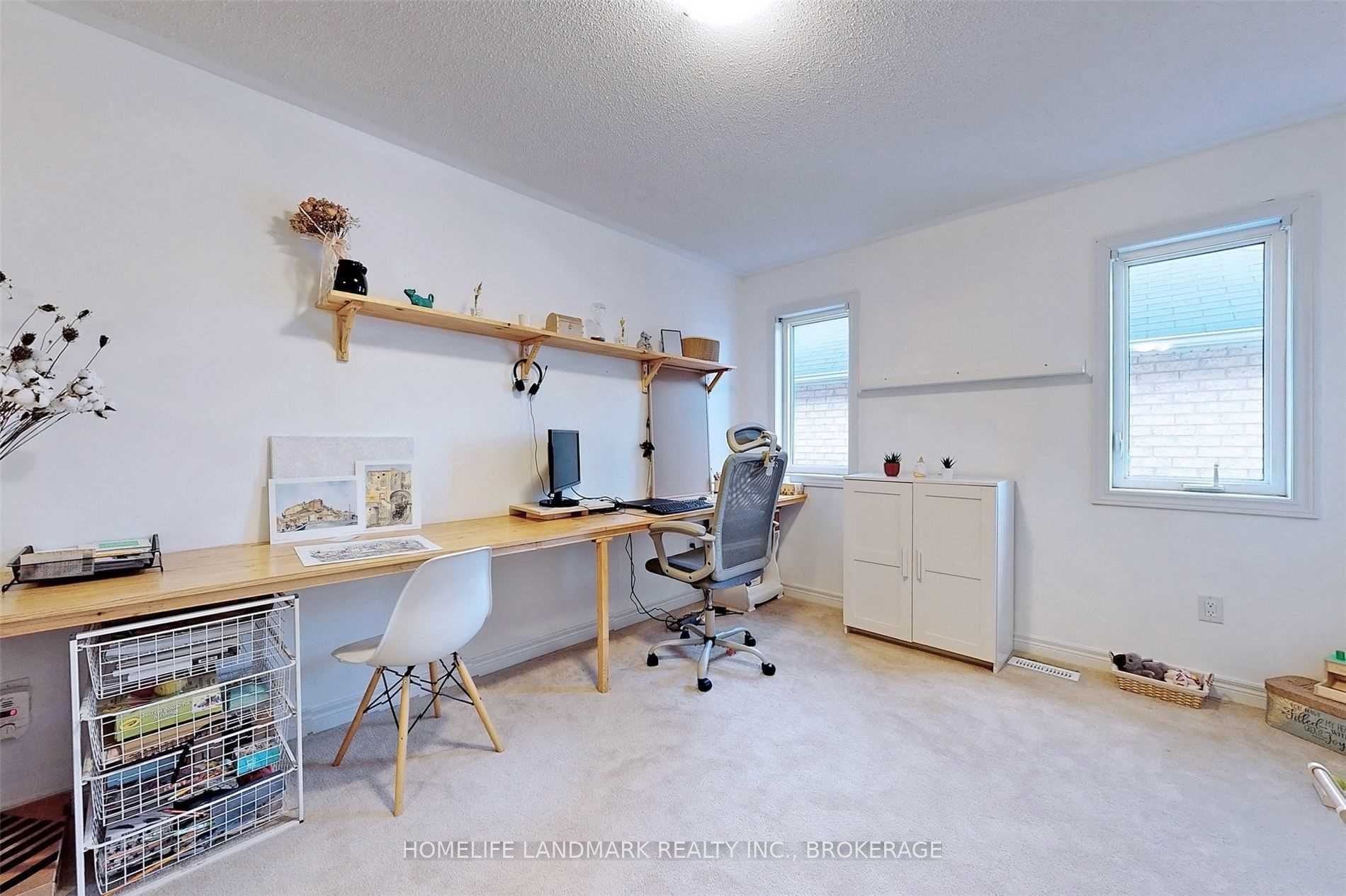 6 Weekes Ave · Photo 27