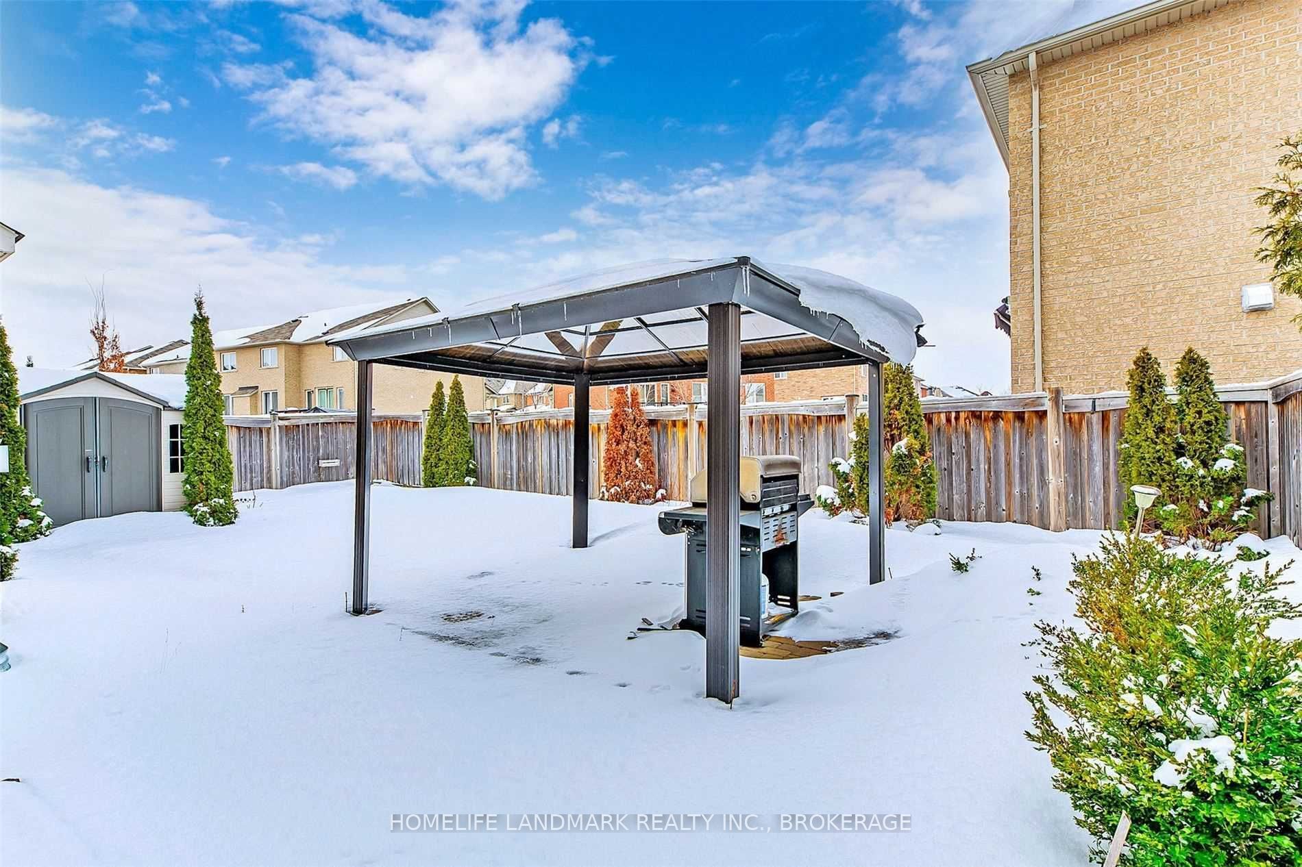 6 Weekes Ave · Photo 34