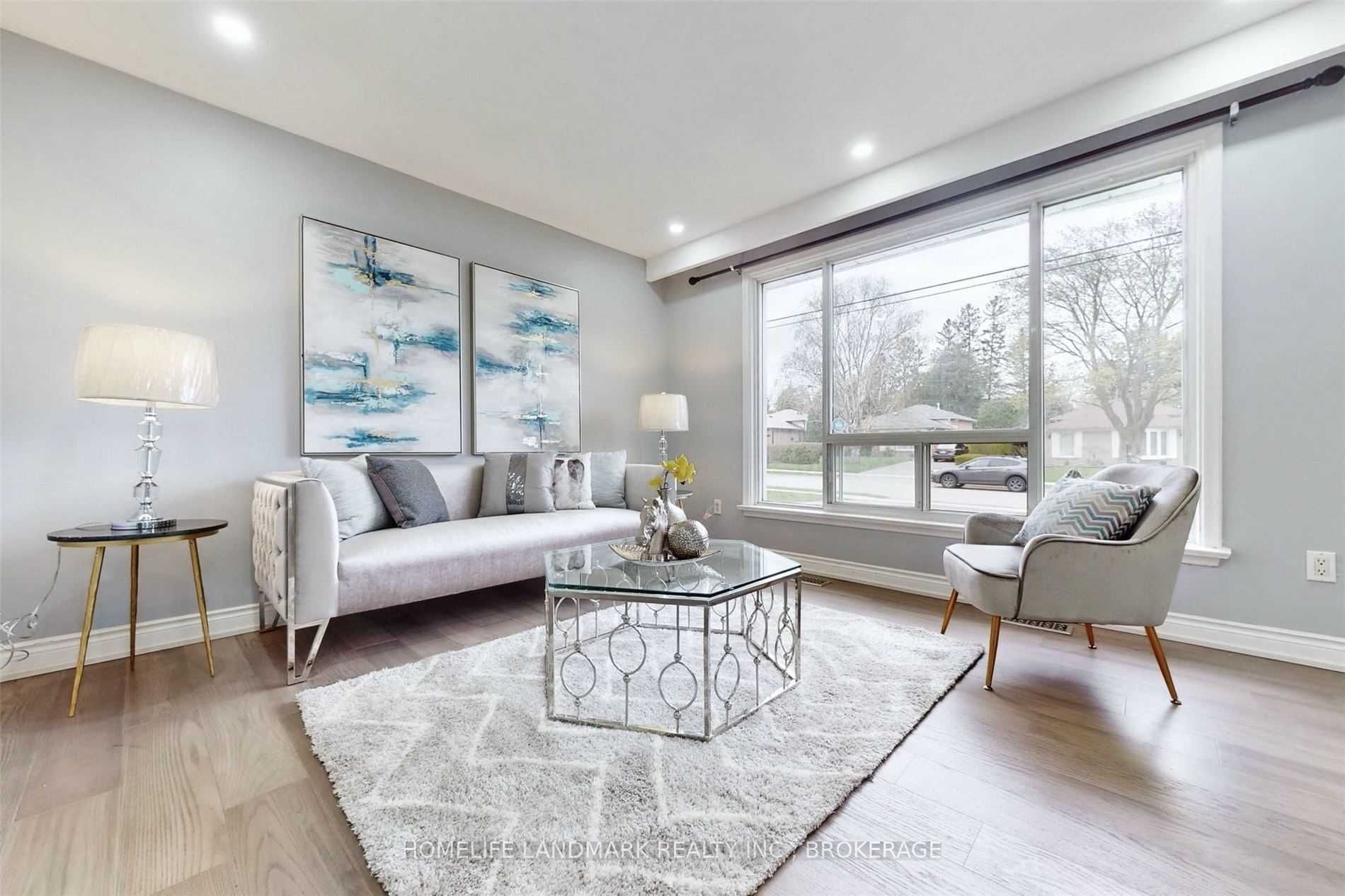 79 Aurora Heights Dr · Photo 1
