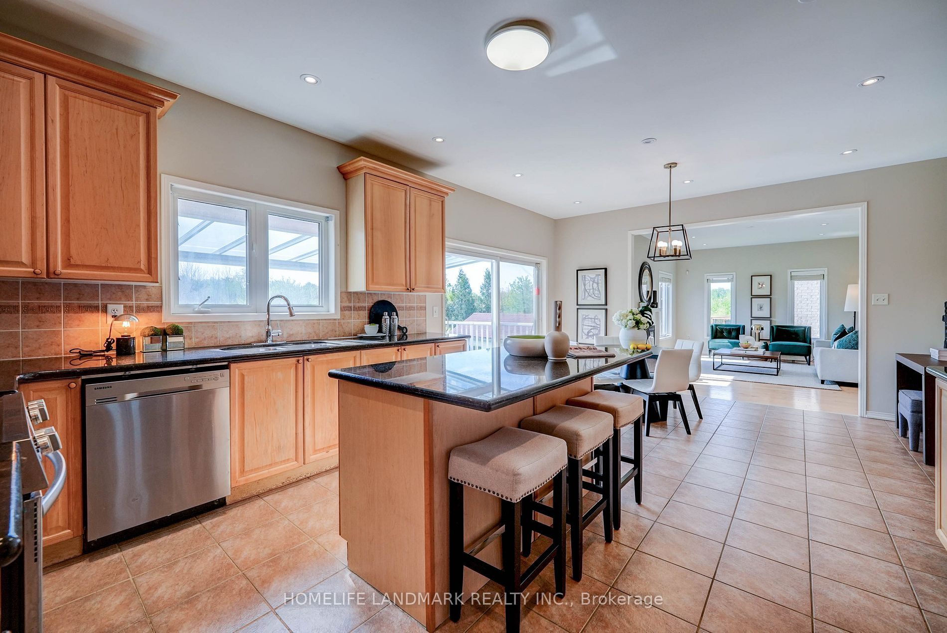 33 Alpaca Dr · Photo 15