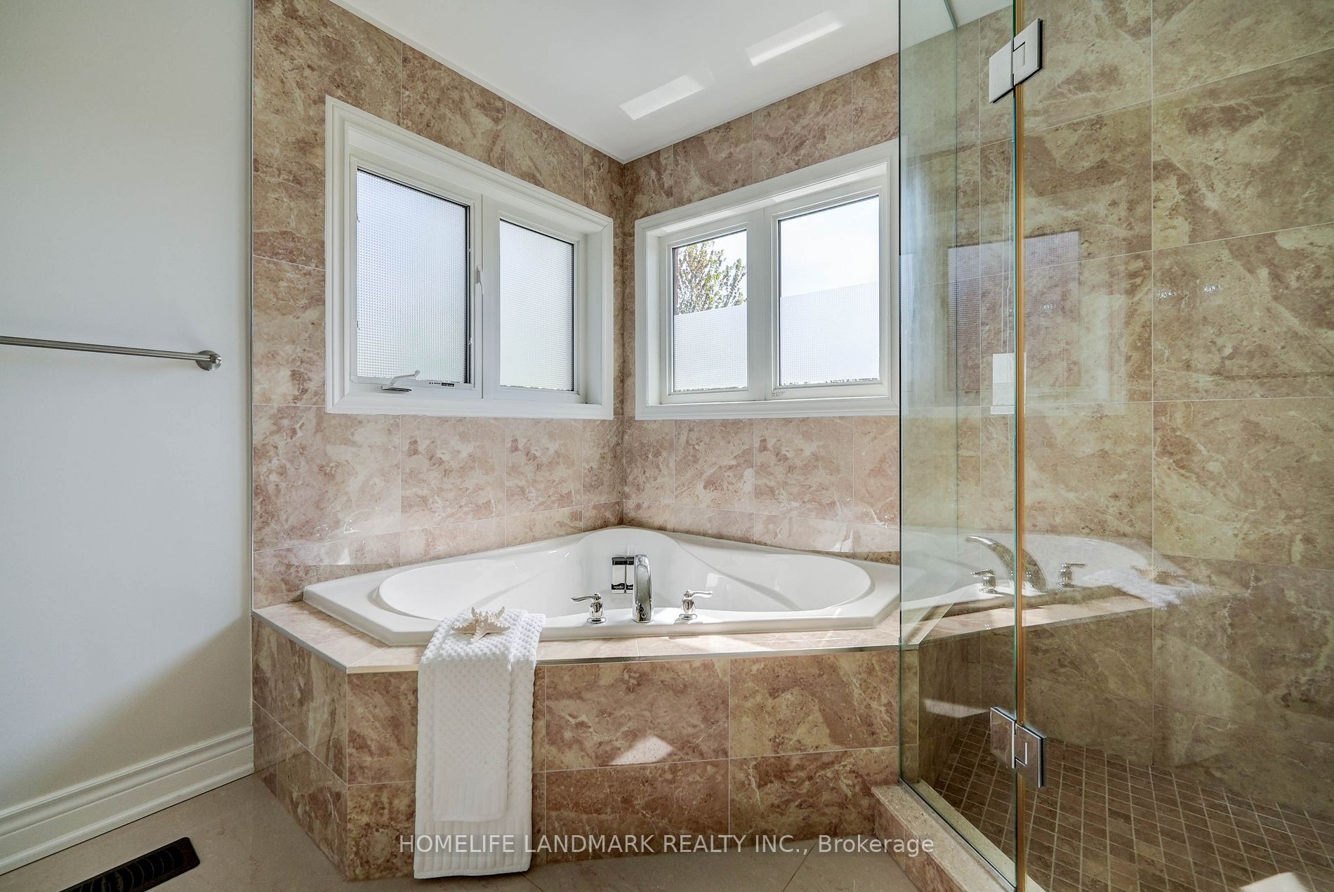 33 Alpaca Dr · Photo 22