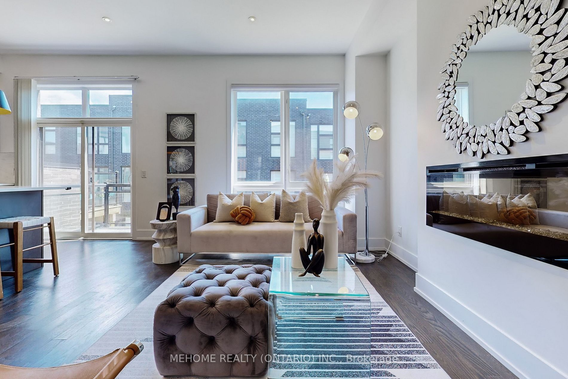 8 Cambray Rd · Photo 5