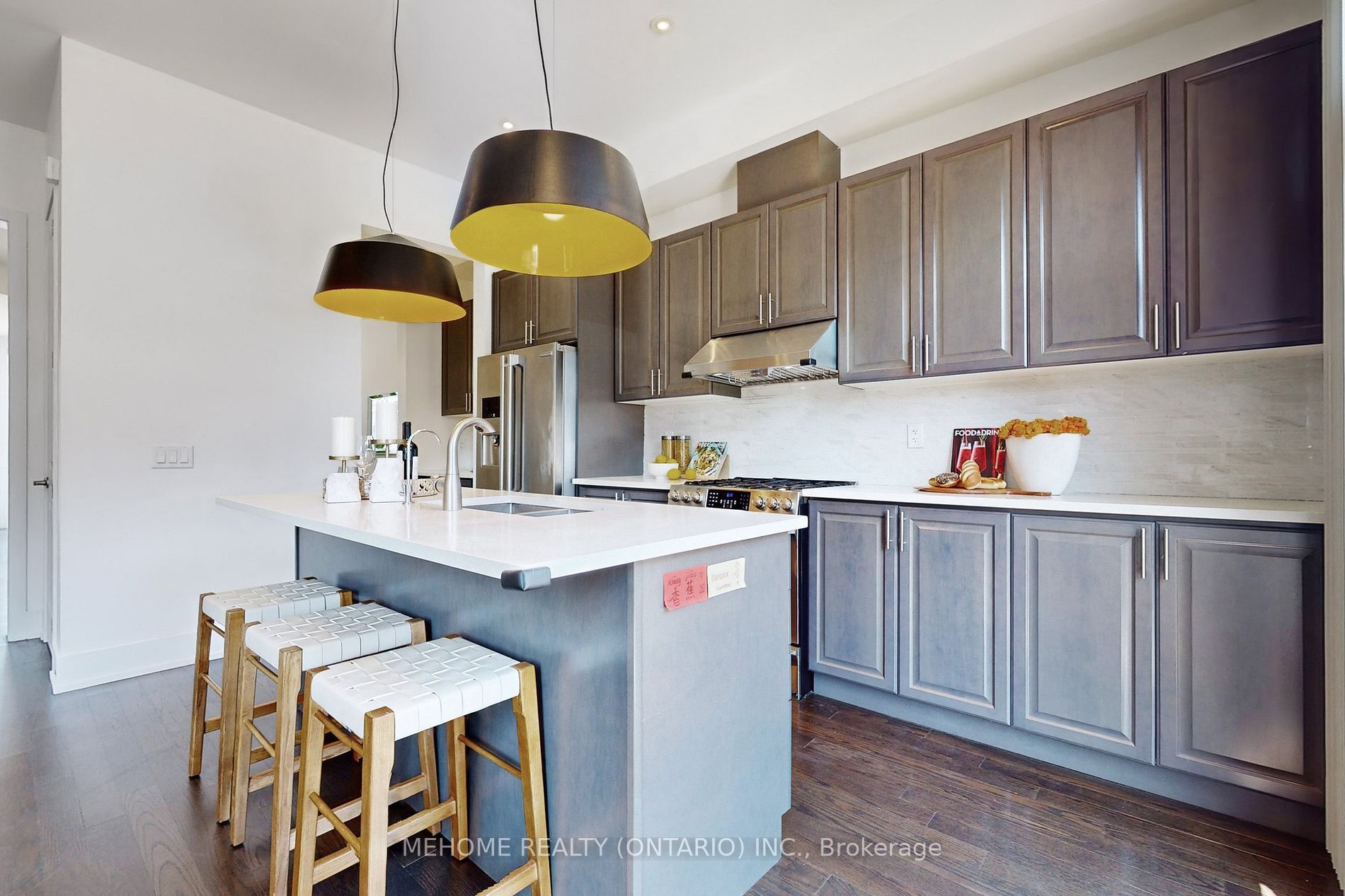 8 Cambray Rd · Photo 6