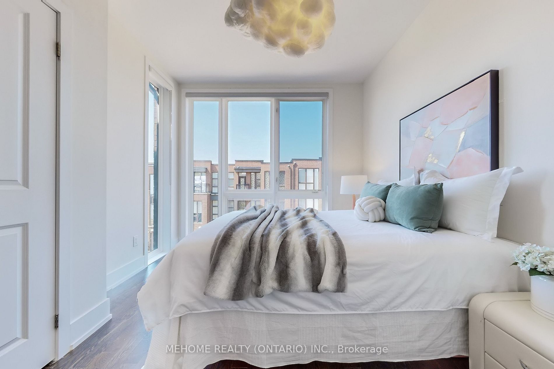 8 Cambray Rd · Photo 11
