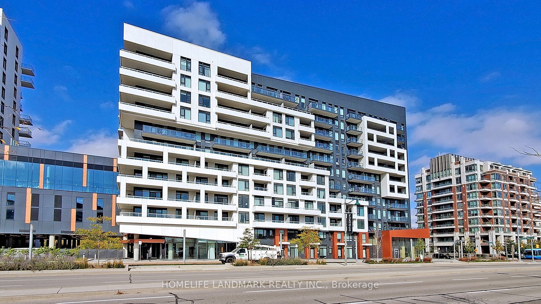 8 Rouge Valley Dr W 509 · Photo 1