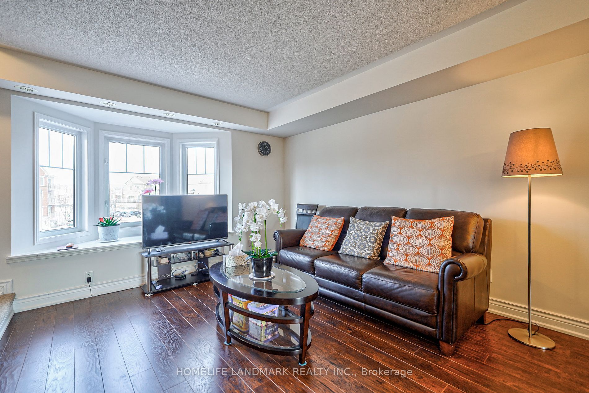 5595 Oscar Peterson Blvd 4 · Photo 3